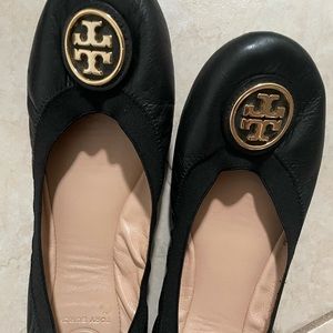 Tory Burch Black ballet shoe